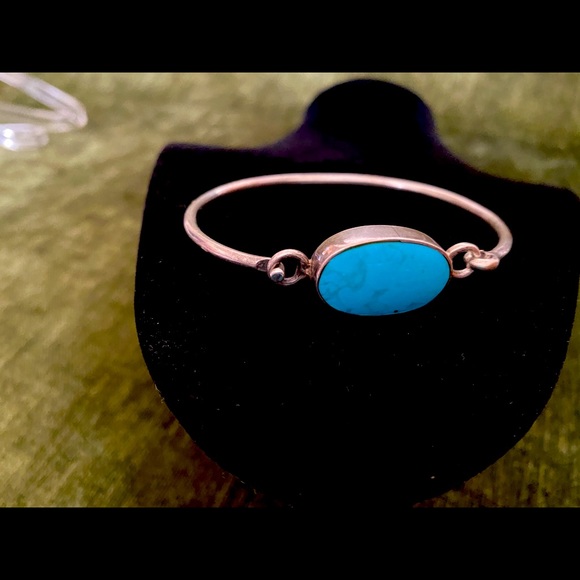 Vintage Silver & Turquoise Bracelet - Picture 10 of 11
